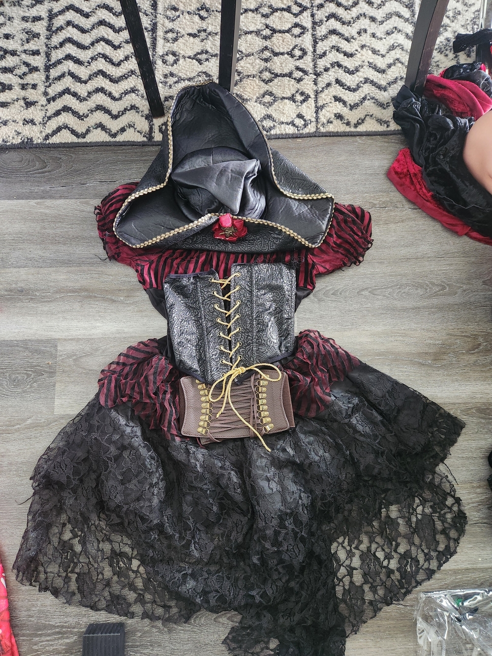 Womens Large Pirate Costume Dress with Tricorn Hat - Black & Burgundy